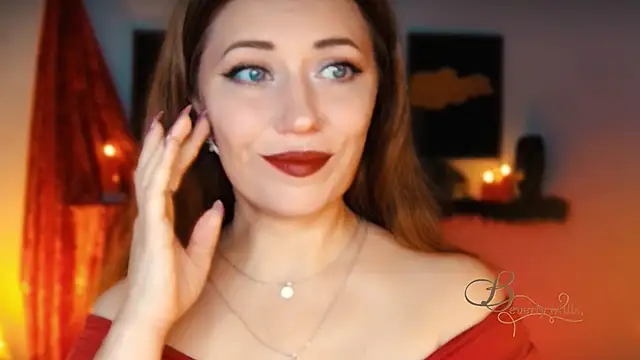MissBeverlyMills online show from 10-18-25, 02:57