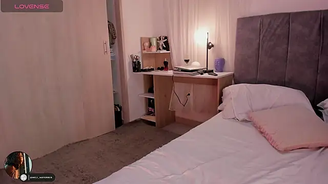 Melina Ferrer1 online show from 02-11-26, 12:05