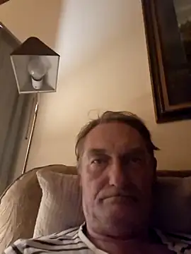 Snapshot of Alain-Bertrand chatting on 05-29-26, 11:11 Alain-Bertrand online show from 05-29-26, 11:11