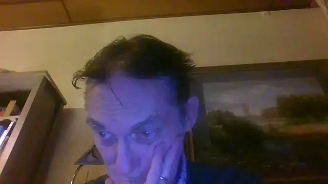 Snapshot of Alain-Bertrand chatting on 04-06-26, 10:55 Alain-Bertrand online show from 04-06-26, 10:55