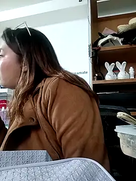  poison sweet online show from 11-04-25, 09:07