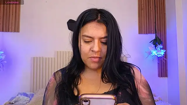  poison sweet online show from 04-22-26, 03:30