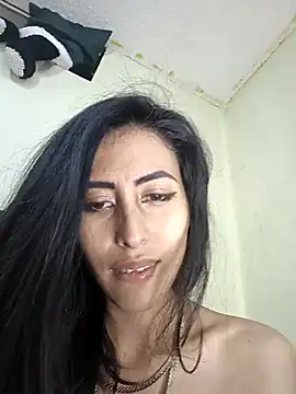 Snapshot of Anahi_cake chatting on 02-20-25, 04:58 Anahi cake online show from 02-20-25, 04:58