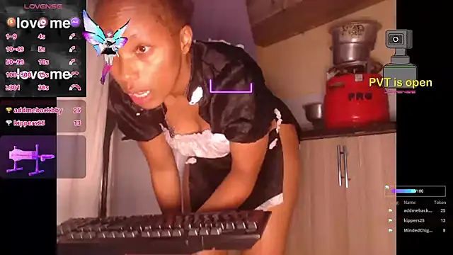 Missthigh online show from 09-27-25, 07:09