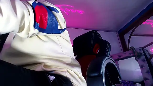 Lina23  online show from 01-08-26, 11:38