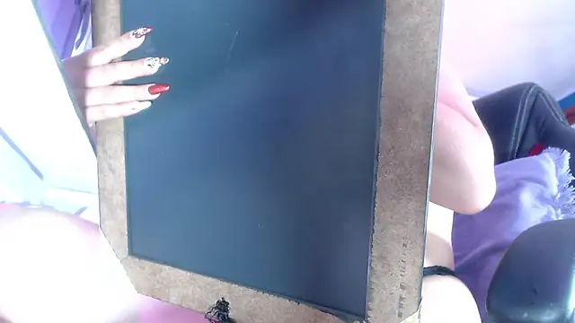 Lina23  online show from 01-13-26, 02:32