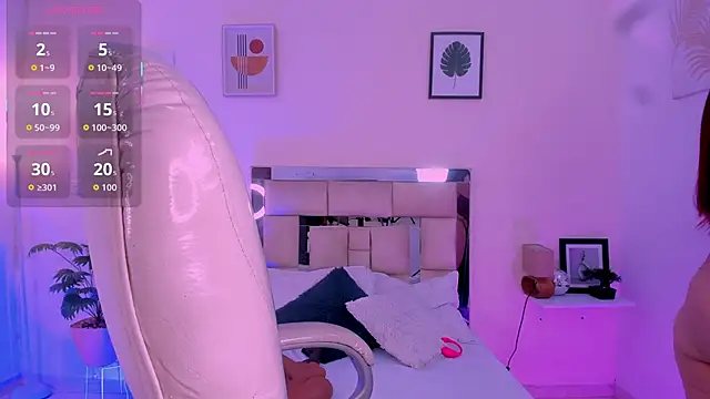 LindaRey  online show from 11-12-25, 10:30