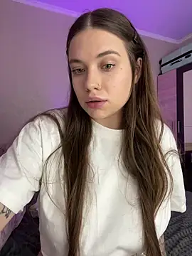 Vikki toriya online show from 10-09-25, 02:06