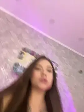 Vikki toriya online show from 01-24-25, 05:53