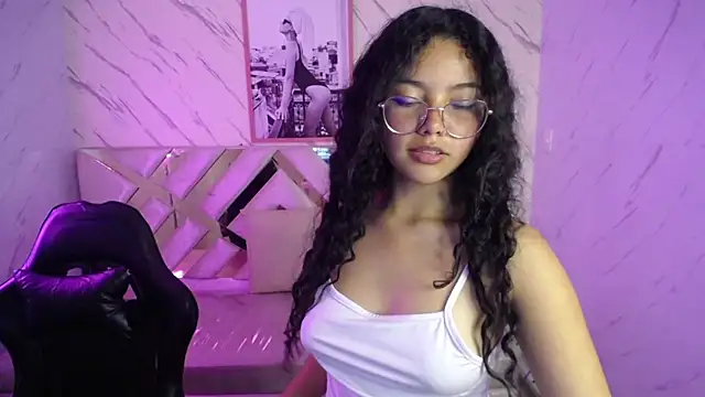 victoria castillo b online show from 03-20-25, 03:02