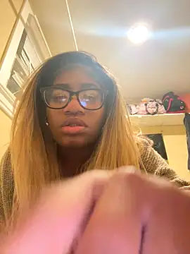 xDestineeXX online show from 11-05-25, 09:34