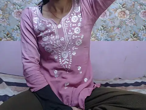 Snapshot of Angel_kiyara chatting on 02-25-26, 07:36 Angel kiyara online show from 02-25-26, 07:36