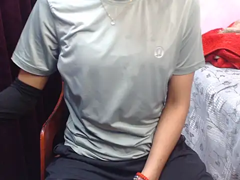 Snapshot of Angel_kiyara chatting on 02-07-26, 06:49 Angel kiyara online show from 02-07-26, 06:49