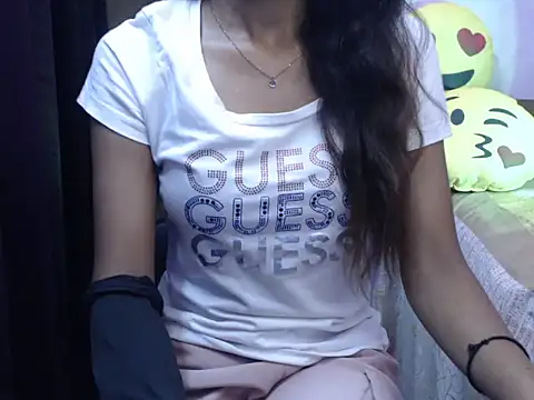 Angel kiyara online show from 10-05-25, 06:31