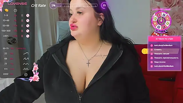 Snapshot of MonaSteele chatting on 03-19-25, 12:56 MonaSteele online show from 03-19-25, 12:56