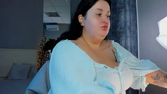 Snapshot of MonaSteele chatting on 07-10-26, 12:16 MonaSteele online show from 07-10-26, 12:16