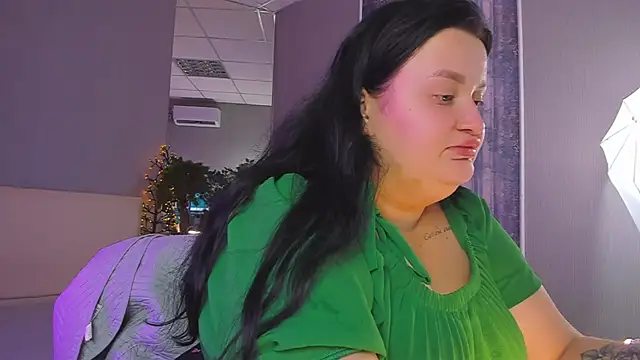 Snapshot of MonaSteele chatting on 07-22-26, 11:56 MonaSteele online show from 07-22-26, 11:56