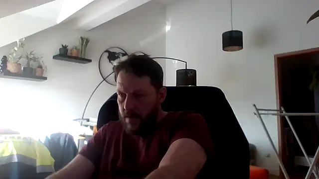 Snapshot of BennyLommy chatting on 03-11-26, 03:06 BennyLommy online show from 03-11-26, 03:06