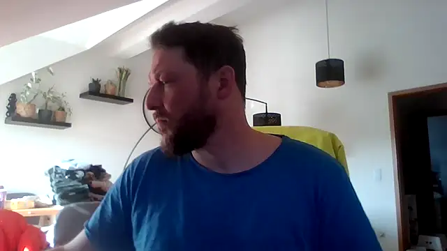 Snapshot of BennyLommy chatting on 03-24-26, 03:34 BennyLommy online show from 03-24-26, 03:34