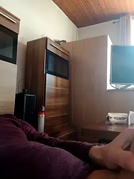 Snapshot of MArciQuarky chatting on 03-22-25, 08:18 MArciQuarky online show from 03-22-25, 08:18