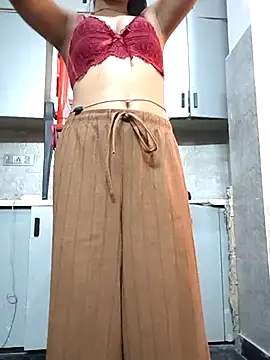 Snapshot of Sarita_7 chatting on 11-07-25, 07:02 Sarita 7 online show from 11-07-25, 07:02