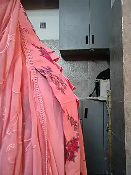 Snapshot of Sarita_7 chatting on 01-29-25, 04:05 Sarita 7 online show from 01-29-25, 04:05