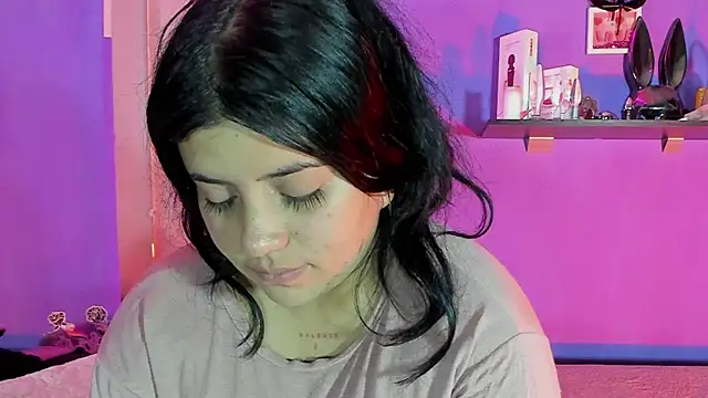 Snapshot of Alexa_Espinoza chatting on 02-21-25, 02:27 Alexa Espinoza online show from 02-21-25, 02:27