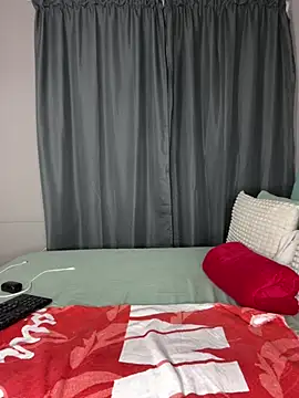 Snapshot of Kinkyy_ chatting on 04-19-26, 10:34 Kinkyy online show from 04-19-26, 10:34