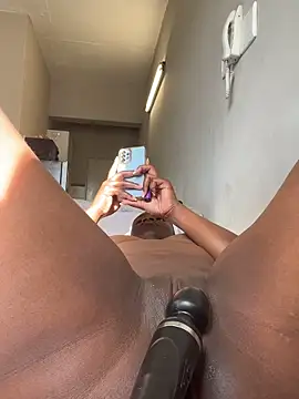 Kinkyy  online show from 10-23-25, 01:54