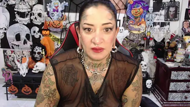 Rollyderolandia666 online show from 10-17-25, 09:49