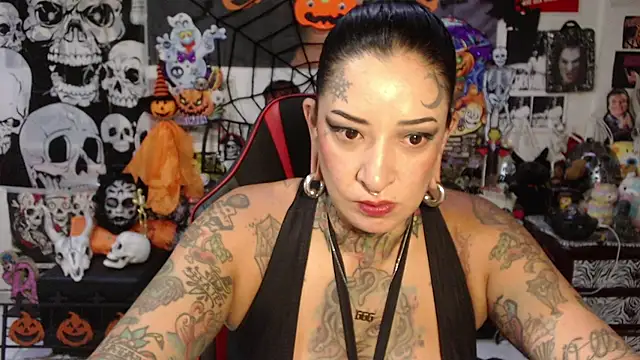 Rollyderolandia666 online show from 10-21-25, 09:36