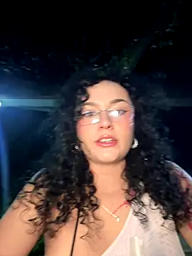 Snapshot of Electra_doll_ chatting on 09-13-25, 12:21 Electra doll online show from 09-13-25, 12:21