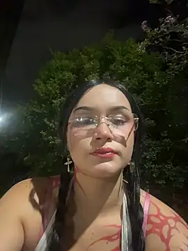 Snapshot of Electra_doll_ chatting on 10-21-25, 01:38 Electra doll online show from 10-21-25, 01:38