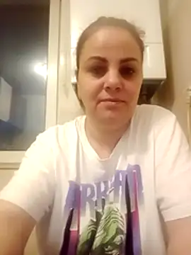 Adelamilfsex online show from 03-15-26, 04:58