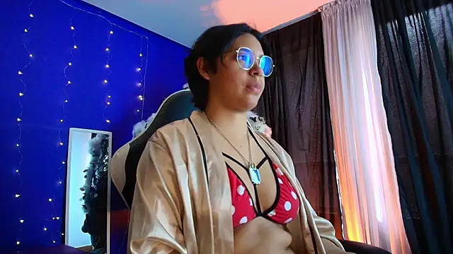 Emmapark  online show from 01-11-26, 06:37