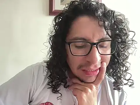 littlelatinhunter online show from 01-07-26, 06:13