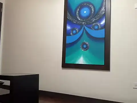 littlelatinhunter online show from 10-27-25, 11:22