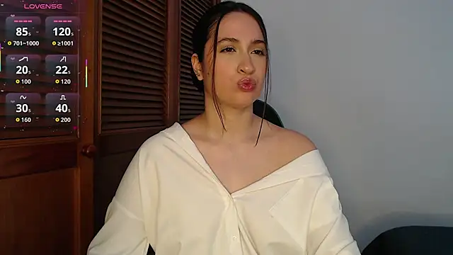 sofiaduque 26 online show from 02-27-26, 07:57