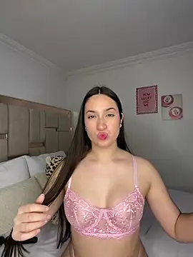 Snapshot of sofiaduque_26 chatting on 06-15-26, 08:19 sofiaduque 26 online show from 06-15-26, 08:19