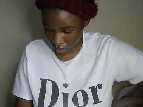 Snapshot of Novah_ chatting on 05-03-26, 11:52 Novah online show from 05-03-26, 11:52