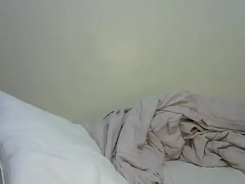 Novah  online show from 03-29-26, 02:24