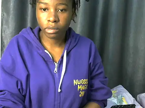 Novah  online show from 06-29-26, 01:23
