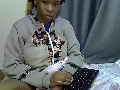 Novah  online show from 07-29-26, 01:49