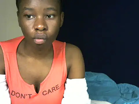 Snapshot of Novah_ chatting on 05-09-26, 09:51 Novah online show from 05-09-26, 09:51