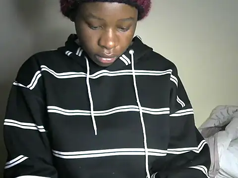 Novah  online show from 03-22-26, 05:47