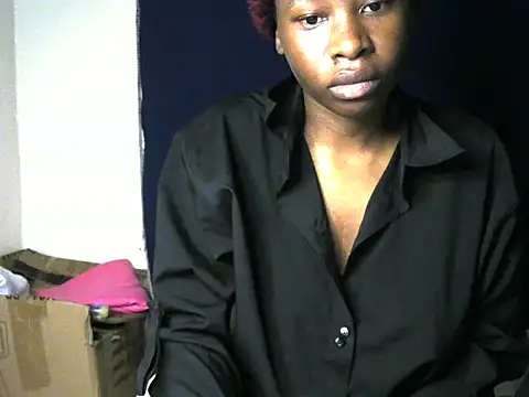 Snapshot of Novah_ chatting on 05-11-26, 02:24 Novah online show from 05-11-26, 02:24