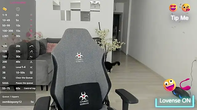 LovelyBianca online show from 02-14-26, 12:00