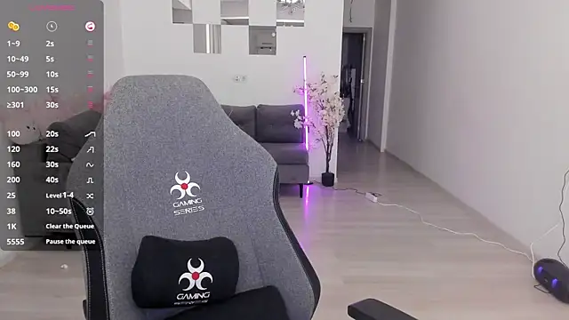 LovelyBianca online show from 04-07-26, 08:21