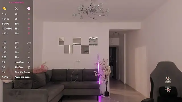 LovelyBianca online show from 04-09-26, 08:59