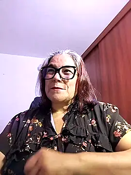 MARIANMILLS   online show from 12-20-25, 01:08